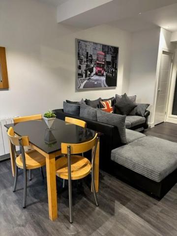 Ferienwohnung Stunning Flat With Parking Free Near Sutton Station Cheam Exterior foto